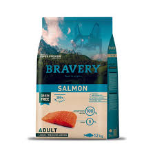 Bravery Salmón Adult Large/ Medium Breeds 12 Kg